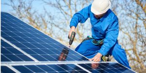 Installation Maintenance Panneaux Solaires Photovoltaïques à Cherence-le-Heron